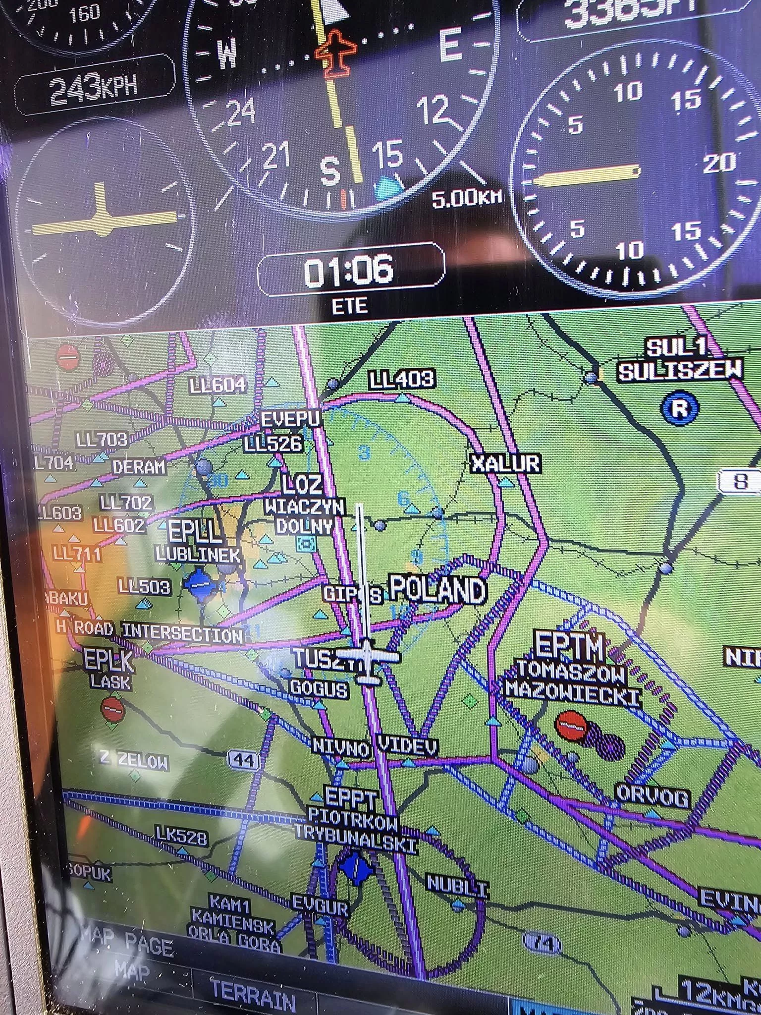 Znany gwiazdor disco polo Andre w podróży prywatnym samolotem! Co za luksus?! Zobacz ZDJĘCIA